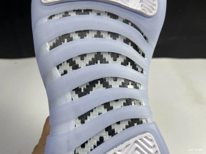 LOW RETRO AIR JORDAN 12 DB0733-190 EASTER (2021) 0701